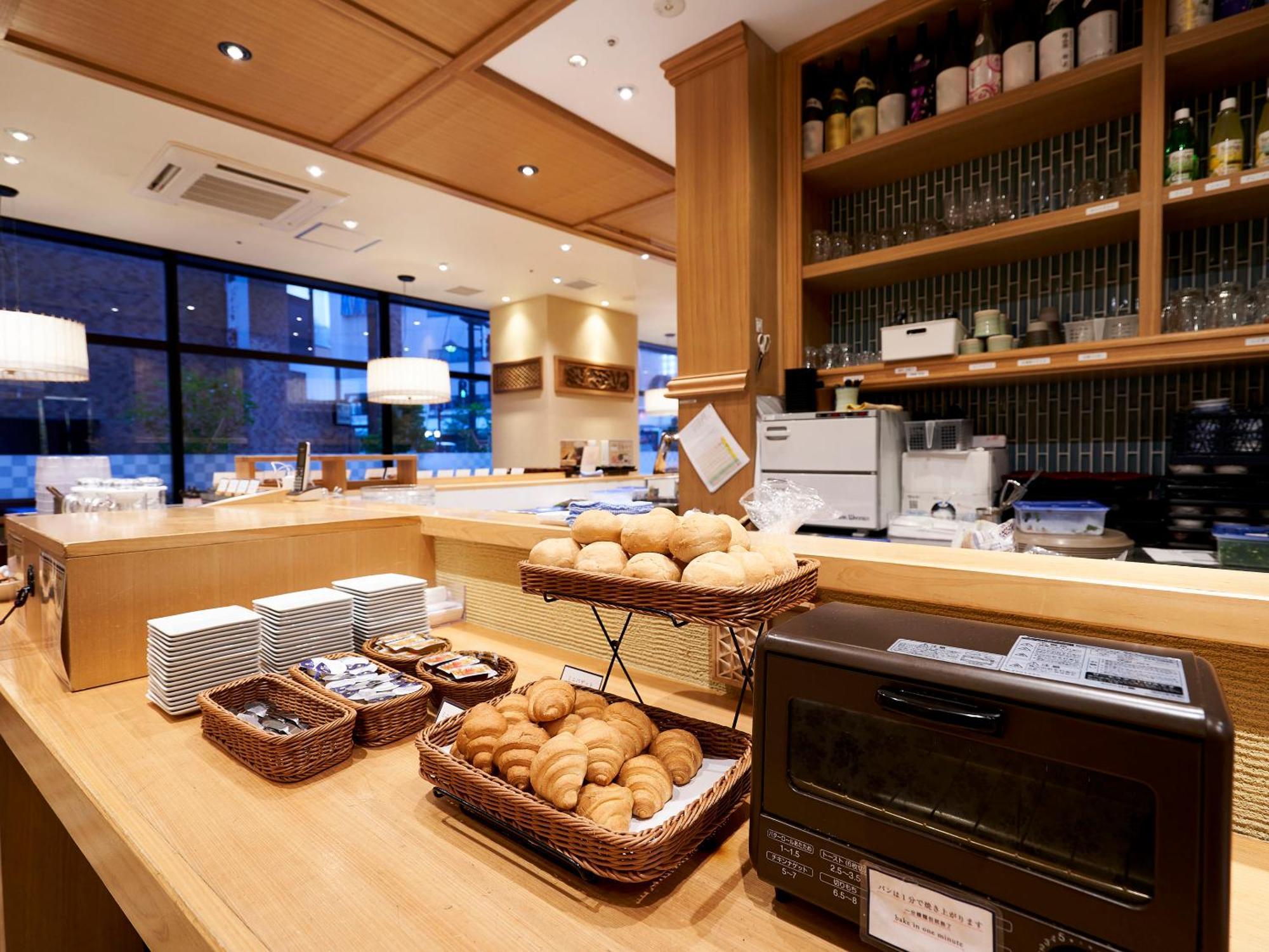 Daiwa Roynet Hotel Toyama-Ekimae Extérieur photo