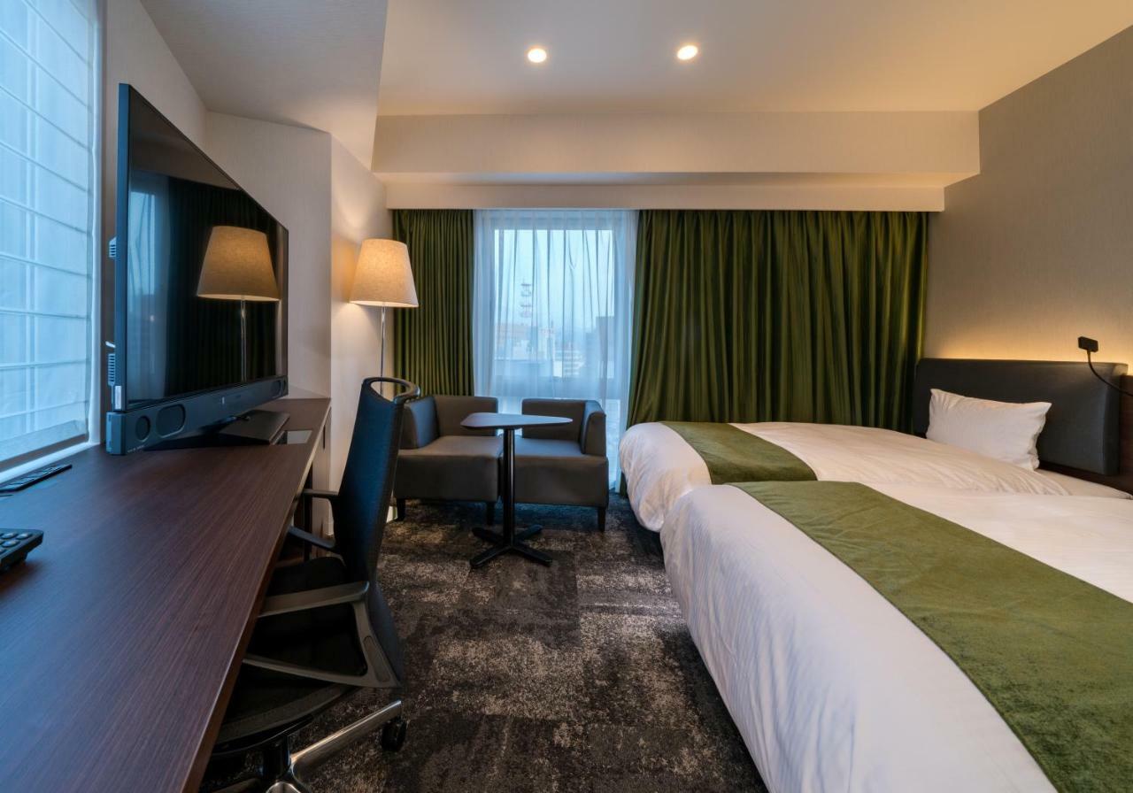 Daiwa Roynet Hotel Toyama-Ekimae Extérieur photo
